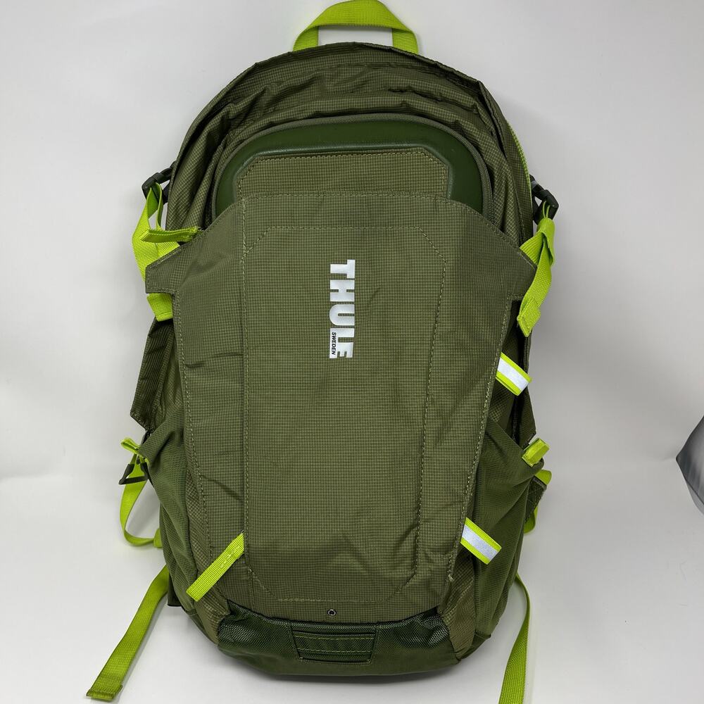 Thule EnRoute Triumph Daypack Green Laptop Backpack
